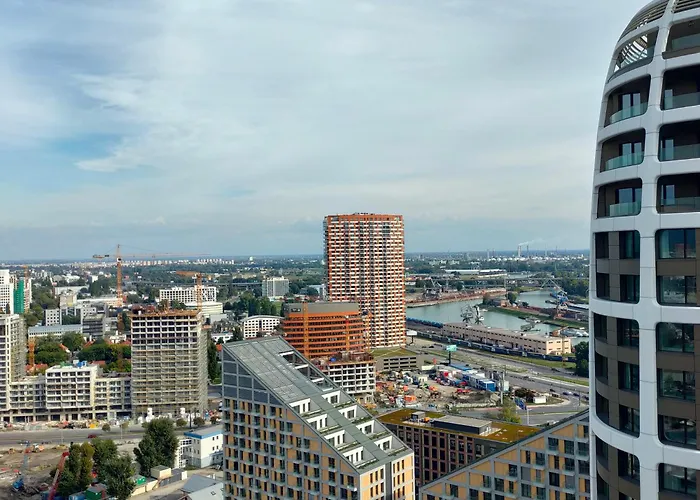 Sky Park 26th Floor Free Parking Free Wi-fi דירה *