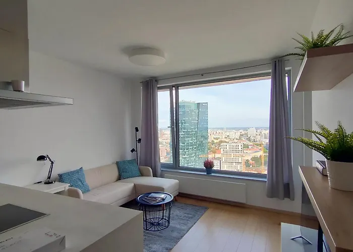 דירה Sky Park 26th Floor Free Parking Free Wi-fi ברטיסלאבה